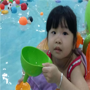 小兔貝貝嬰幼親子游泳館加盟