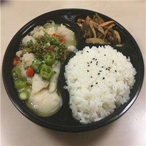 韓主廚酸菜魚飯加盟