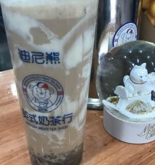 迪尼熊英式奶茶加盟