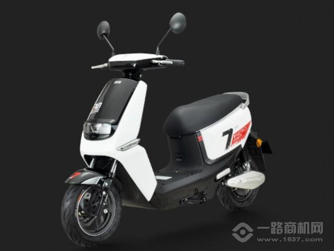 逸步智能電動(dòng)車加盟